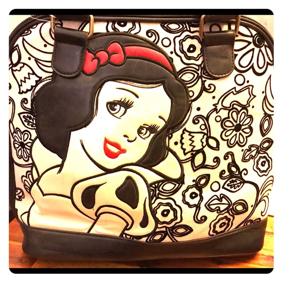 Disney Handbags - Disney Snow White Bag and Wallet